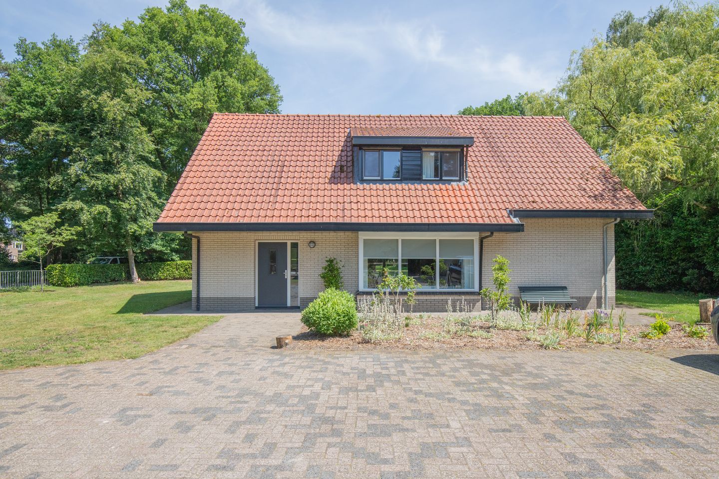 Photo 5 of Haarweg 60