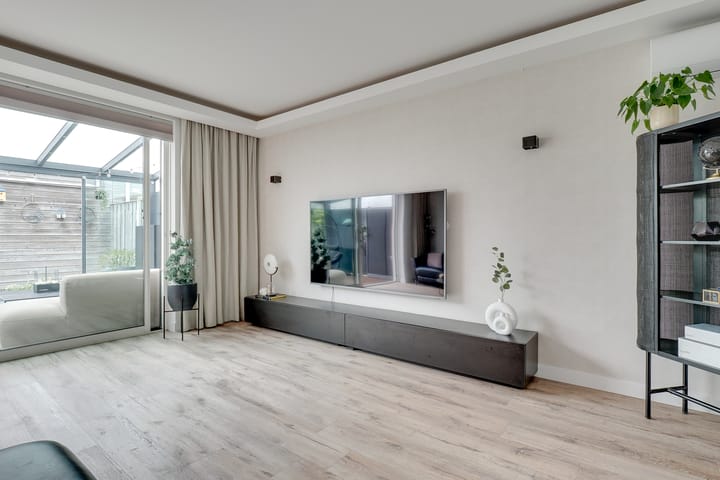 Photo 18 of Derde Oosterparklaan 79