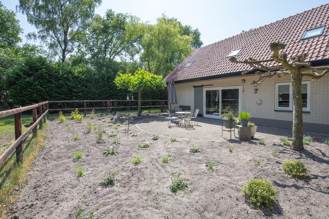 Photo 32 of Haarweg 60