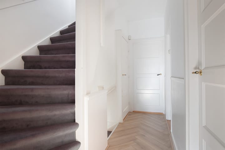 Photo 11 of Brugsestraat 46