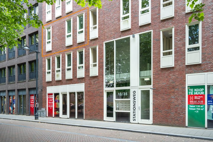 Foto 36 van Stationsweg 19