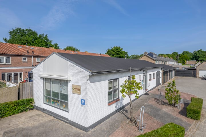 Foto 1 van Meidoornstraat 10-A