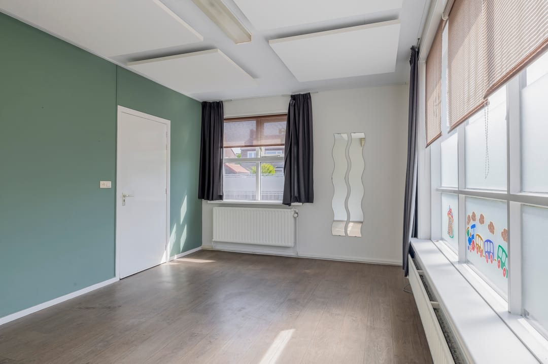 Foto 23 van Meidoornstraat 10-A