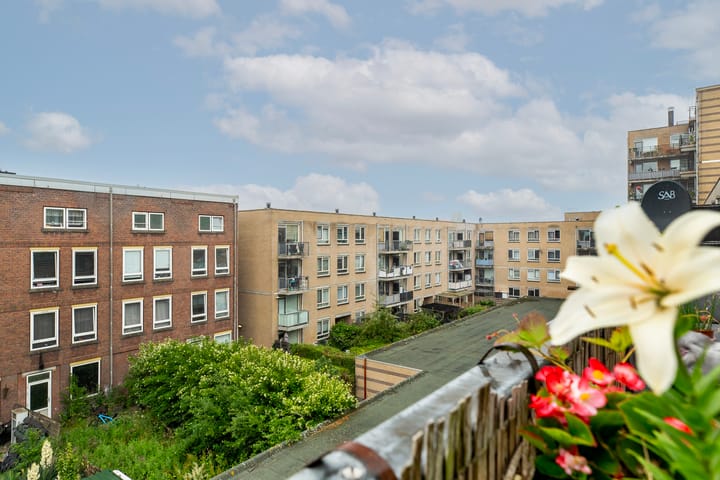 Foto 4 van Crooswijksestraat 104