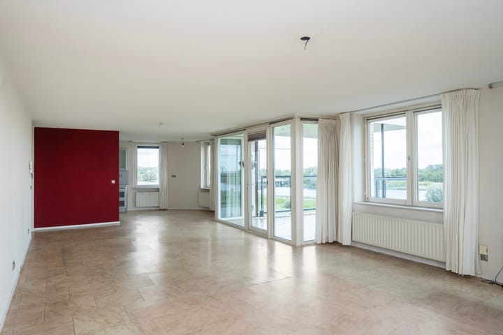 Photo 15 of Beeldsnijderstraat 201