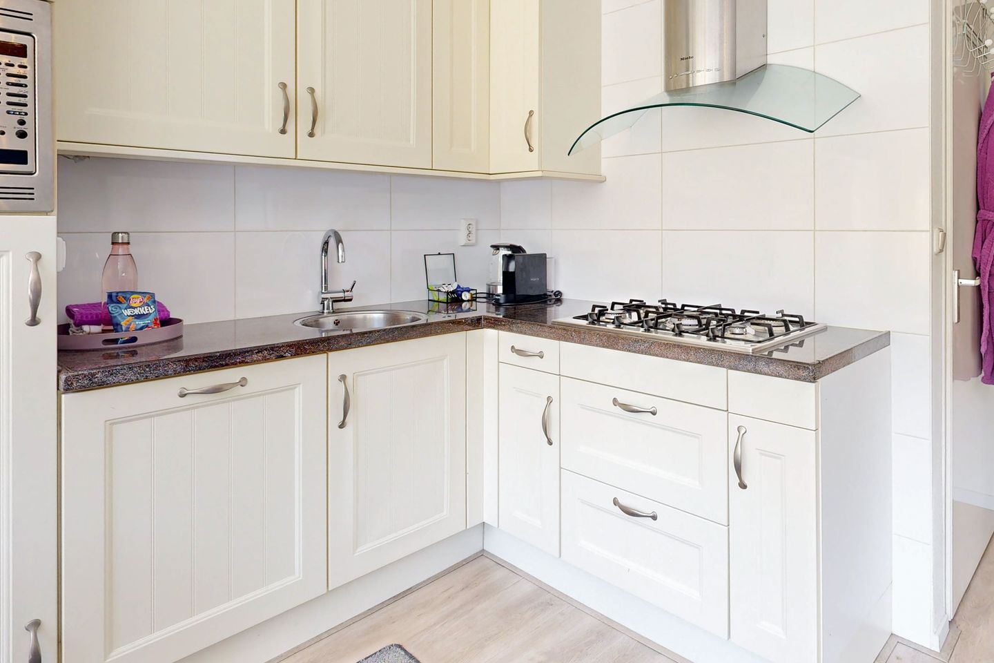 Foto 10 van Julianaweg 71-C