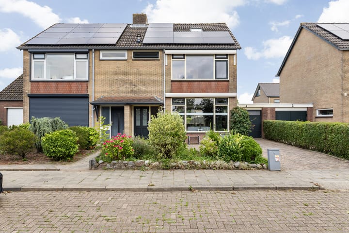 Photo 8 of Van Duivenvoordestraat 15