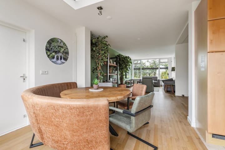 Photo 30 of Van Duivenvoordestraat 15