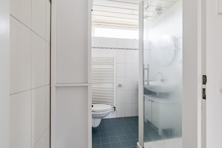 Photo 48 of Van Duivenvoordestraat 15