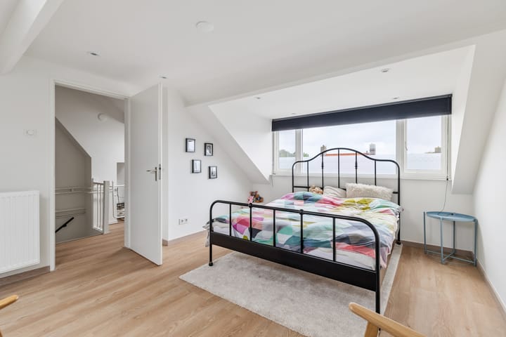 Photo 55 of Van Duivenvoordestraat 15