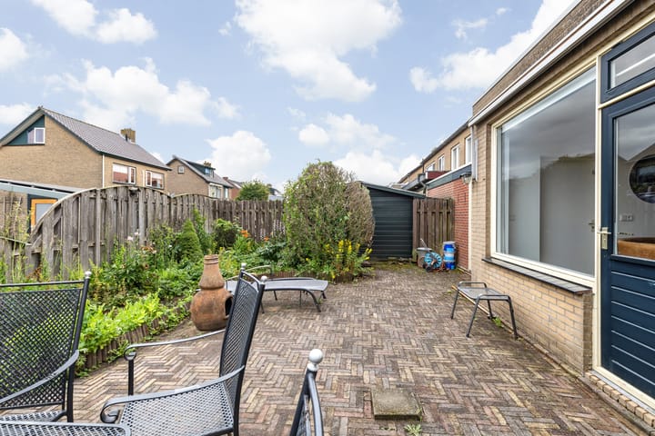 Photo 59 of Van Duivenvoordestraat 15