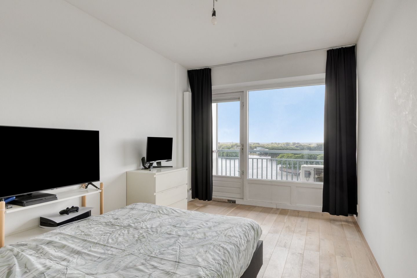 Foto 4 van Burgemeester Hogguerstraat 373