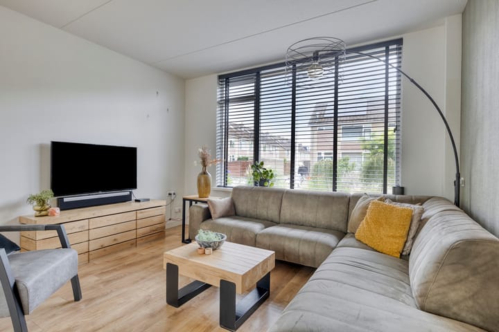 Foto 8 van Beethovenstraat 4