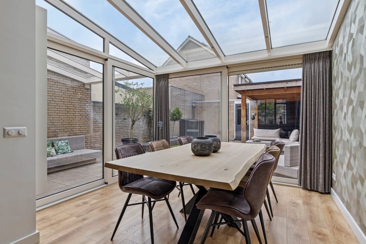 Foto 14 van Beethovenstraat 4