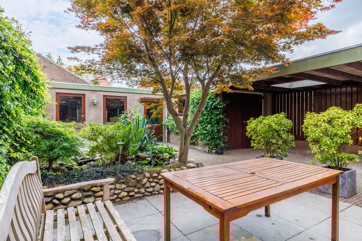 Foto 3 van Dr Brevéestraat 67