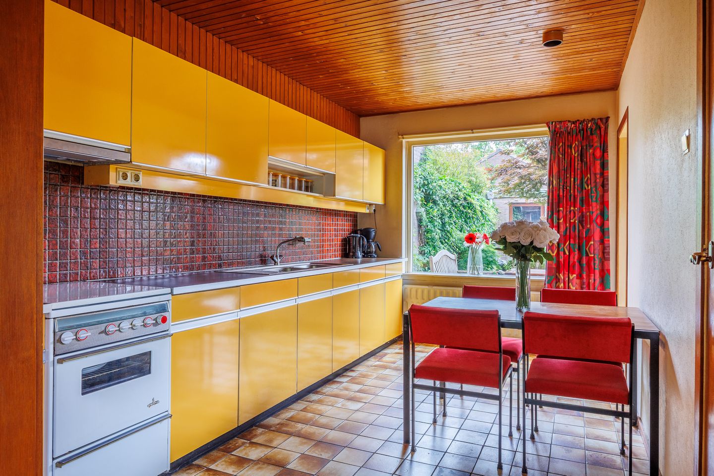 Foto 5 van Dr Brevéestraat 67