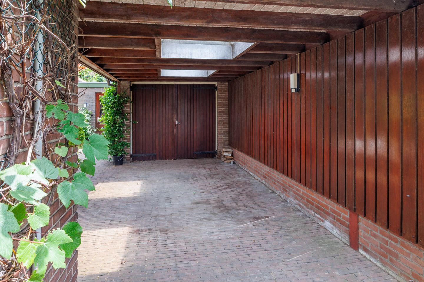 Foto 19 van Dr Brevéestraat 67