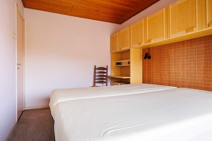 Photo 35 of Dr Brevéestraat 67