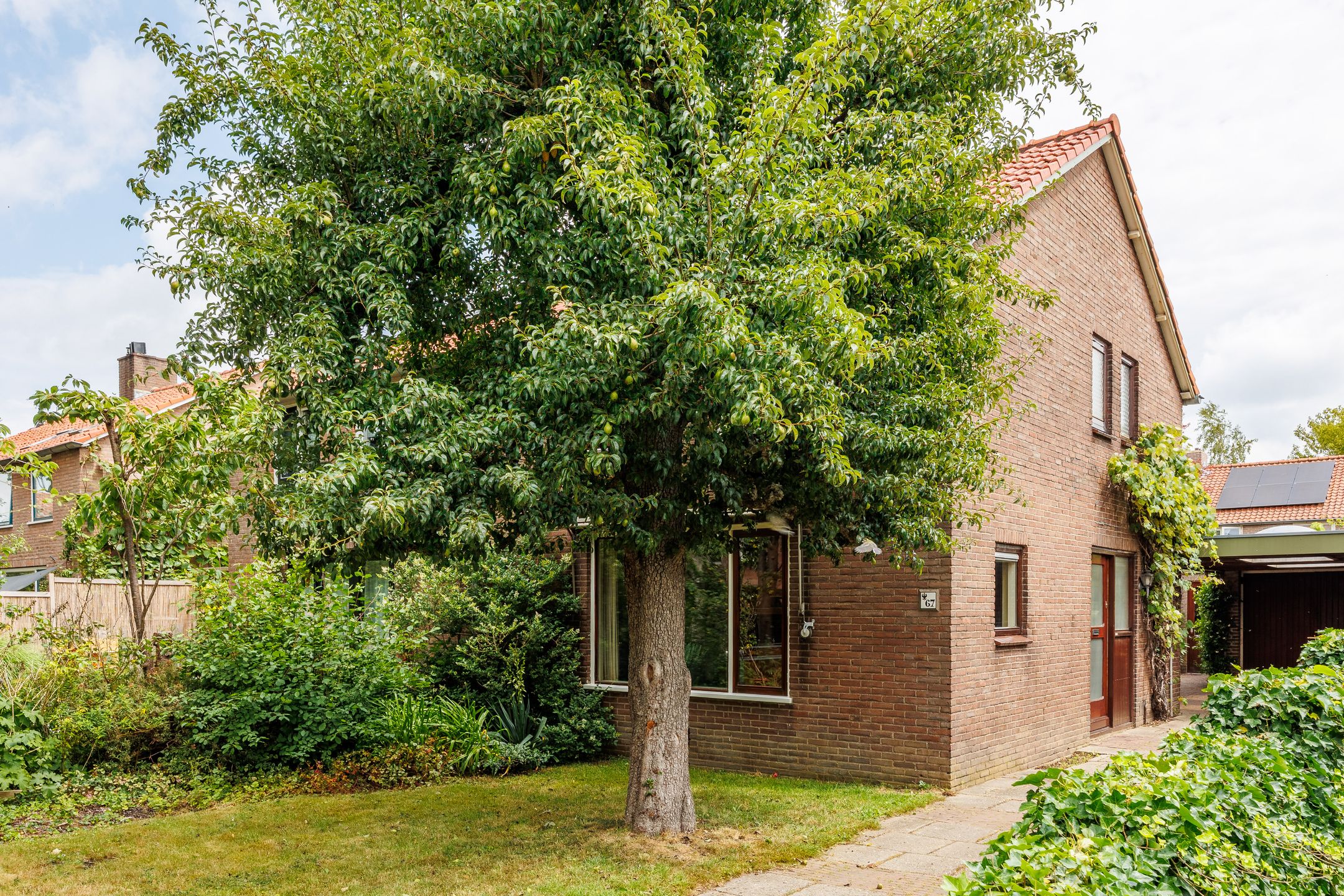 Foto 45 van Dr Brevéestraat 67