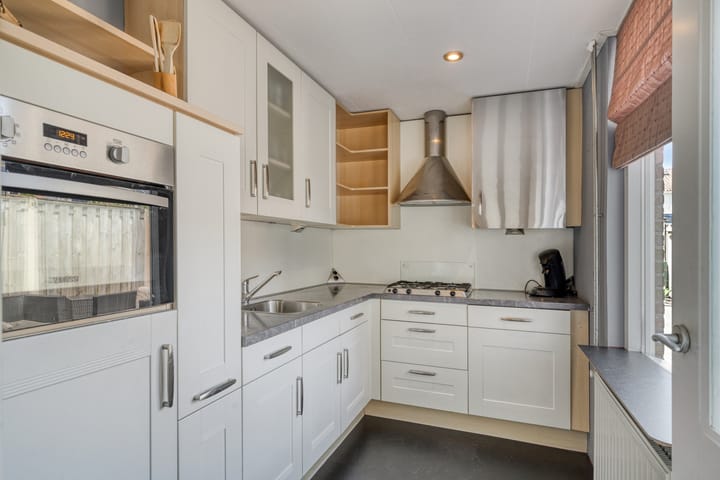 Foto 14 van Perestraat 5