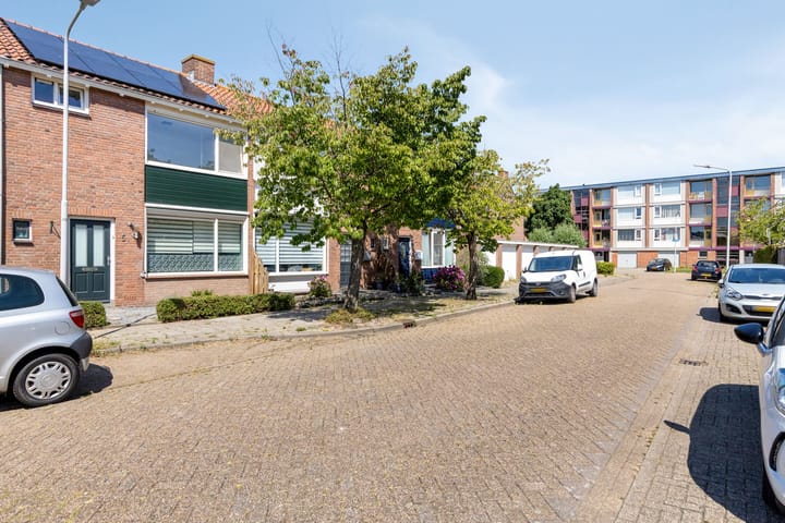 Foto 38 van Perestraat 5