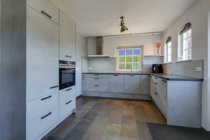 Foto 24 van Dorpstraat 33