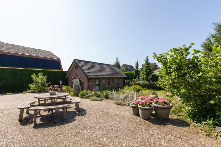 Foto 80 van Dorpstraat 33