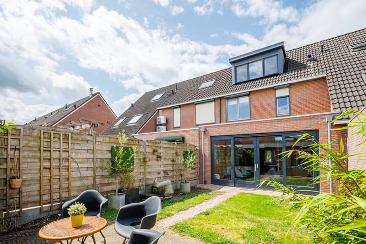 Foto 2 van Fruitweg 18