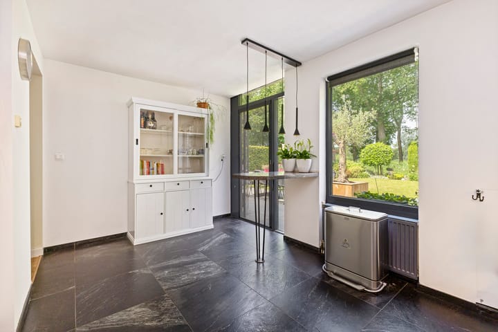 Foto 25 van Haagwinde 10