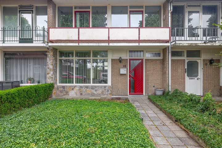 Foto 8 van Wingerd 16