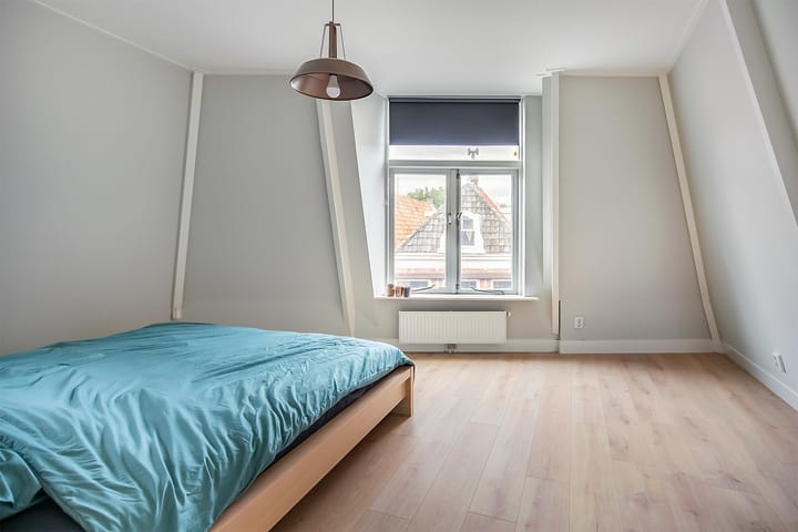 Foto 16 van Achterom 92-B