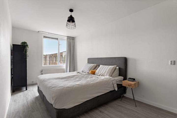 Foto 27 van J.T.P. Bijhouwerhof 61