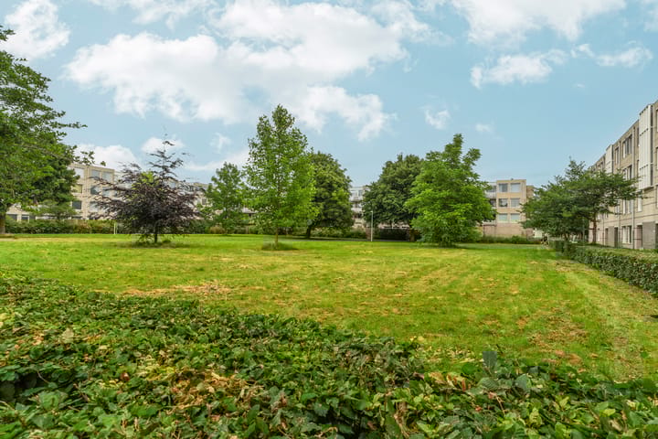 Foto 40 van J.T.P. Bijhouwerhof 61