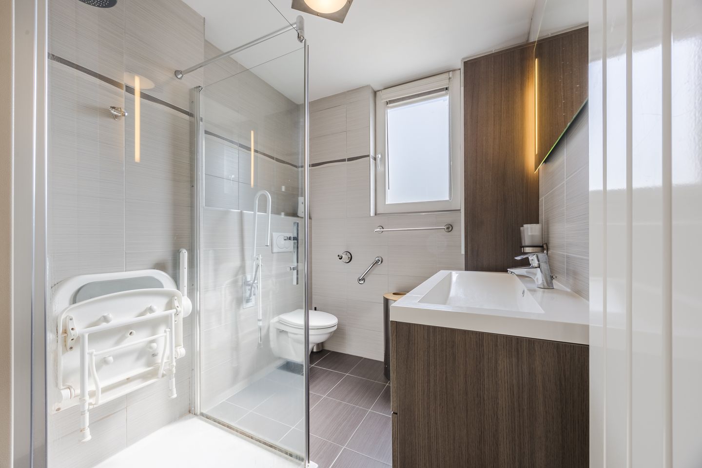 Foto 19 van Raatven 60