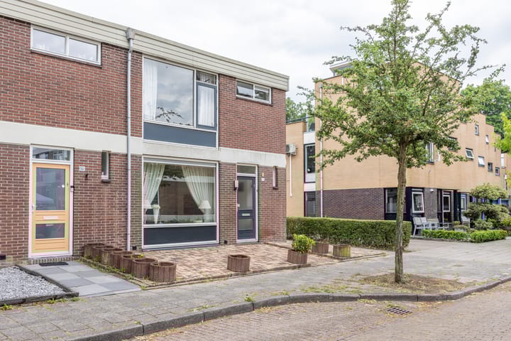 Foto 2 van S.M. Joostenstraat 48