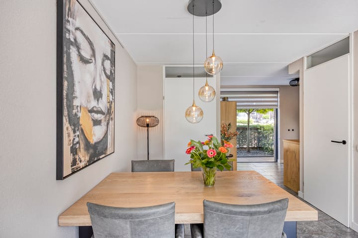 Foto 12 van Mosselhoekplein 4