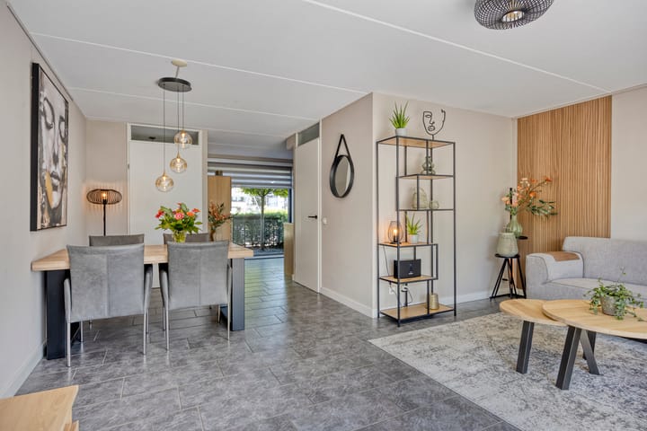 Foto 15 van Mosselhoekplein 4