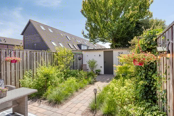 Foto 31 van Mosselhoekplein 4