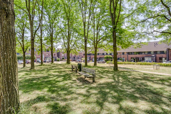 Foto 38 van Mosselhoekplein 4