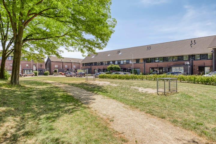 Foto 39 van Mosselhoekplein 4