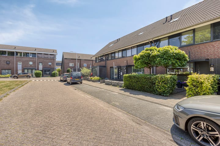 Foto 41 van Mosselhoekplein 4