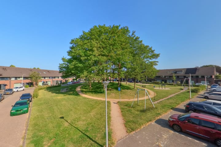 Foto 42 van Mosselhoekplein 4