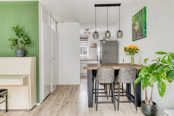 Photo 9 of Parijsstraat 16