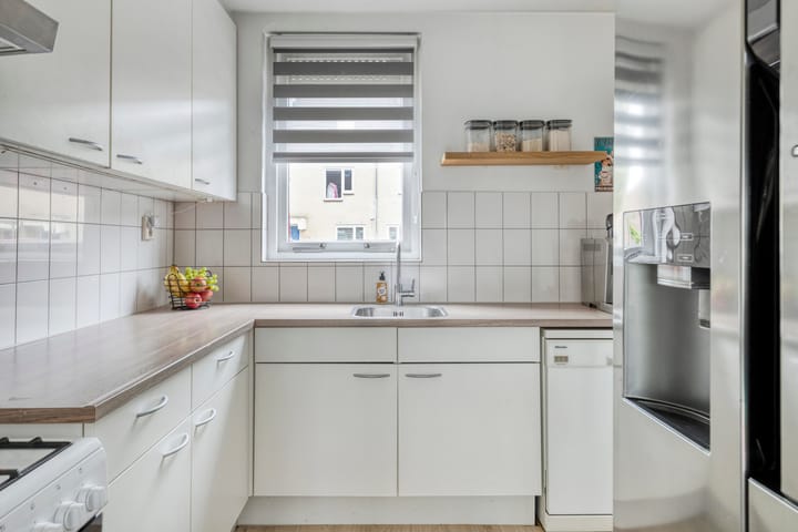 Photo 10 of Parijsstraat 16