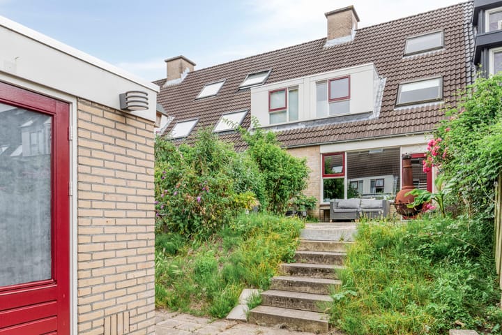 Photo 16 of Parijsstraat 16