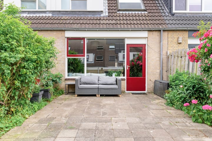 Photo 17 of Parijsstraat 16