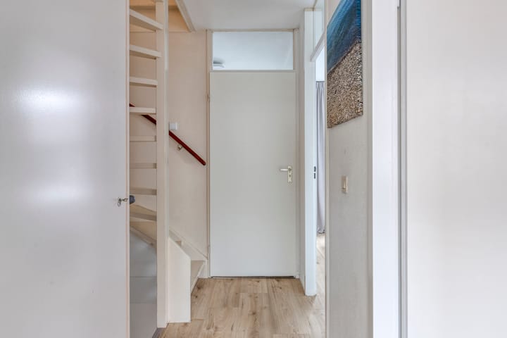 Photo 18 of Parijsstraat 16