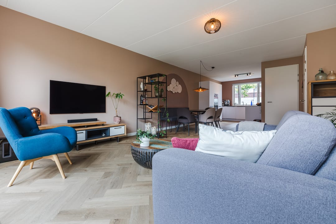 Photo 8 of Prof. Hofsteestraat 14