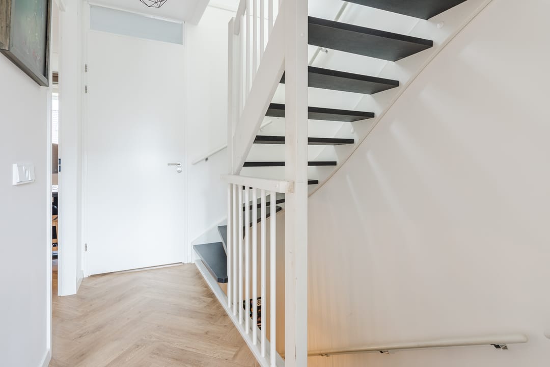 Photo 31 of Prof. Hofsteestraat 14