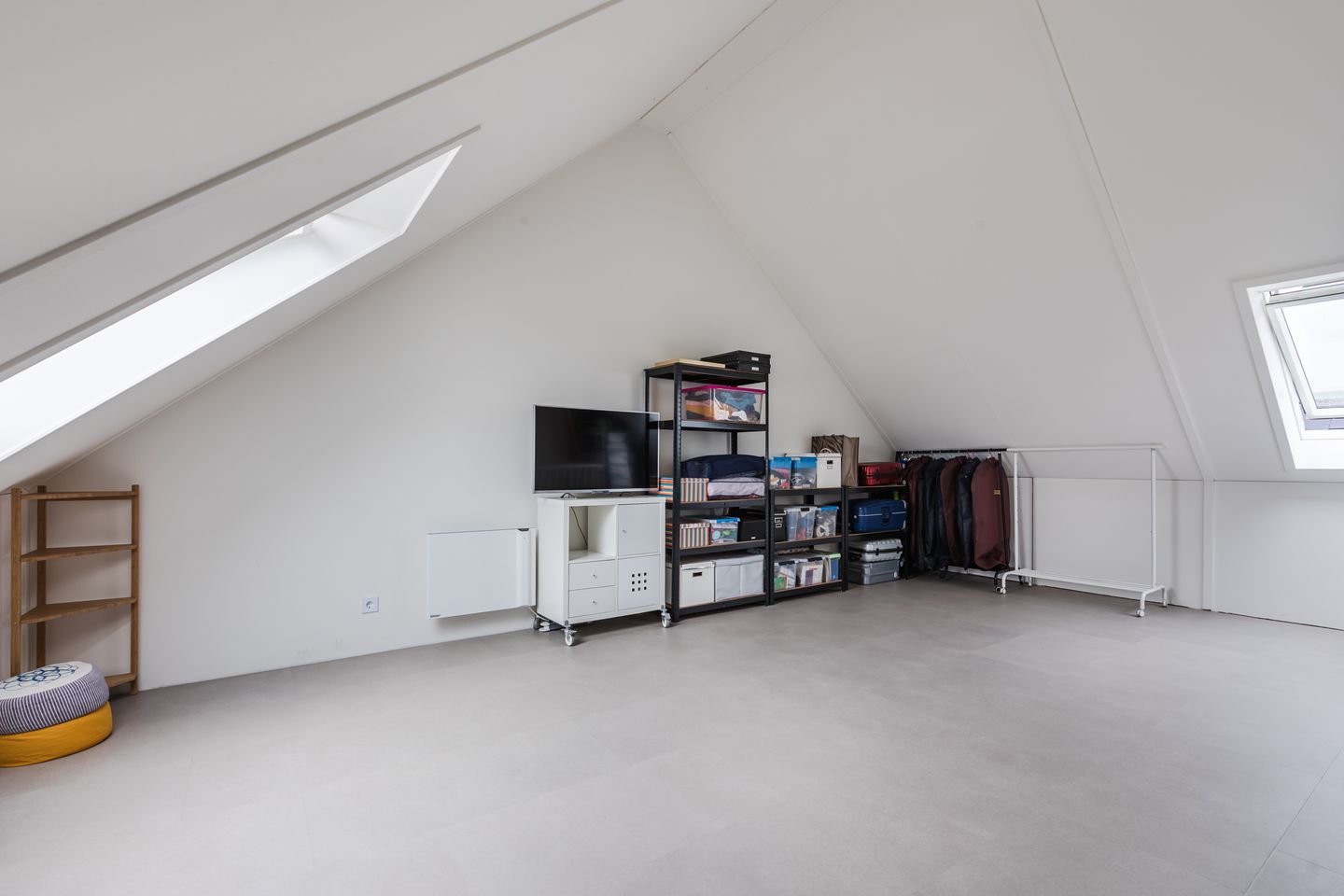 Photo 35 of Prof. Hofsteestraat 14